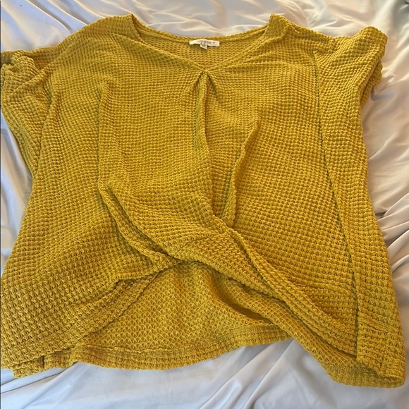 Yellow Knit Women's Top - Picture 1 of 3